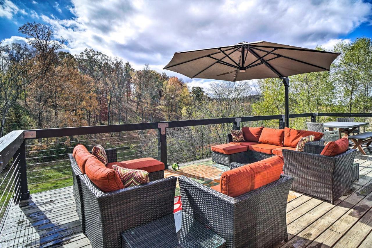 Spacious Sevierville Home With Hot Tub! Eksteriør billede